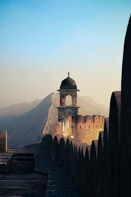 Jaipur: Evening City Tour In Open Jeep - Price and value: what $43 per person really covers
