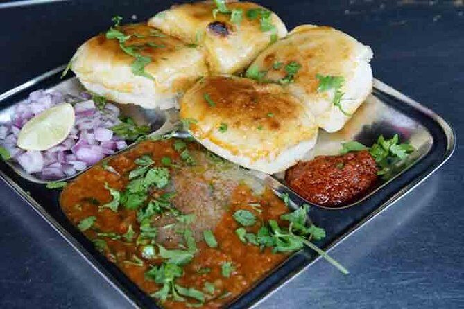 Jaipur Evening Food & market Tour: Savor the Test of the Jaipur - Stop 5: Masala Chowk for street food in a more orderly setup