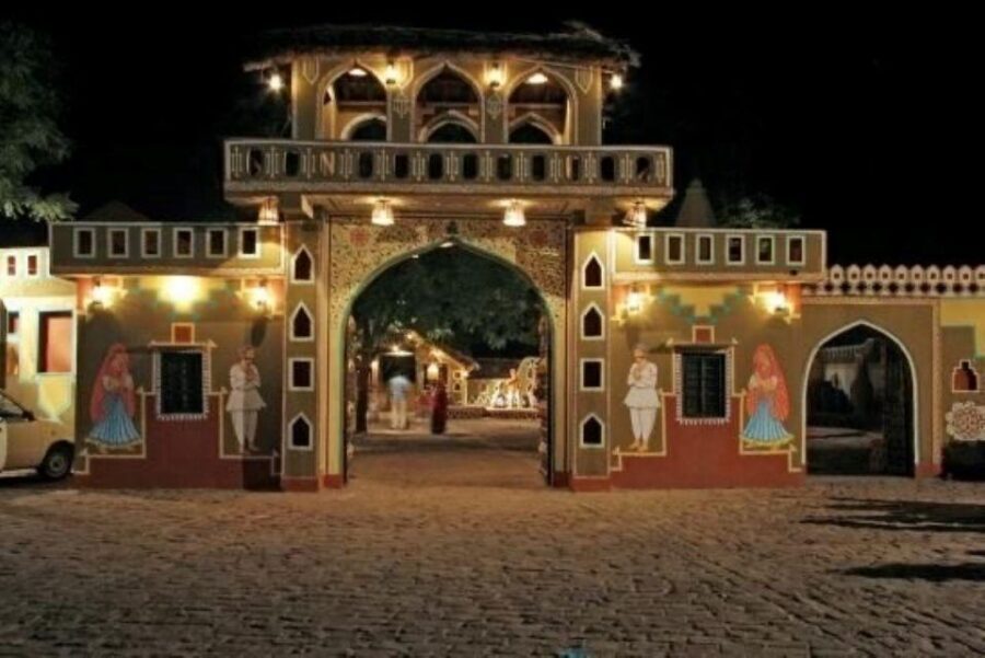 Jaipur Evening Tour Chokhi Dhani village culture with dinner - Key things that make this Jaipur evening tour work