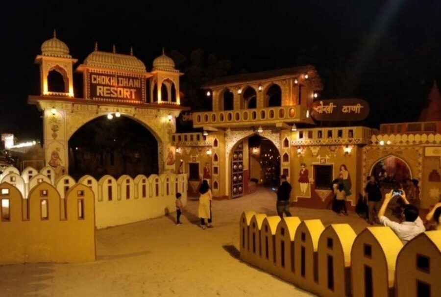 Jaipur Evening Tour Chokhi Dhani village culture with dinner - Should you book the Jaipur Evening Tour Chokhi Dhani with dinner?