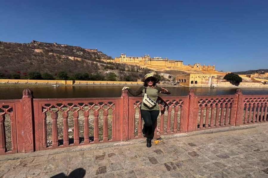 Jaipur: Full Day City Highlights Tour with Tour Guide - Jantar Mantar and Royal Gaitor: UNESCO science and marble memorials