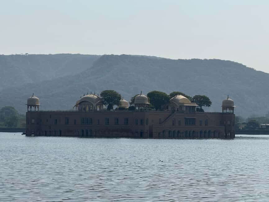 Jaipur: Full Day City Highlights Tour with Tour Guide - Who this tour suits best (and who might feel rushed)
