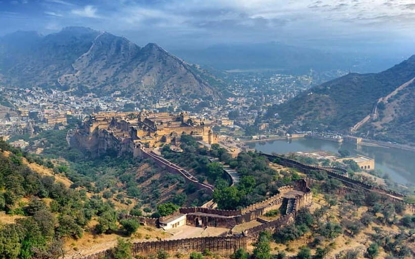 Jaipur: Full Day City sightseeing with Car, Guide & Lunch - City Palace with Maharaja Jai Singh: Where the Story Feels Personal