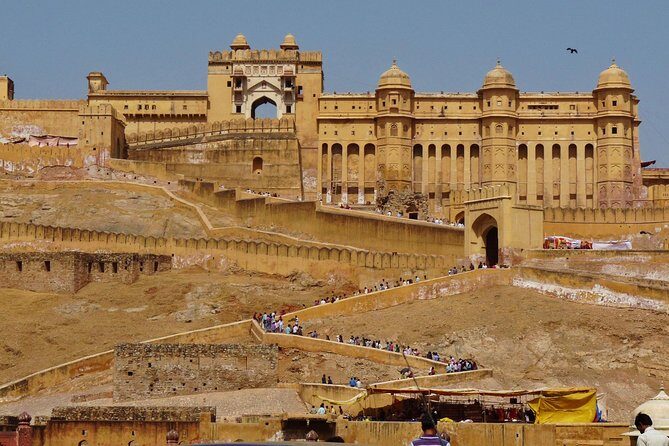 Jaipur Full Day City Tour visit Hawa Mahal, Amber Fort & City Palace - Hawa Mahal at the start: photo-ready and fast