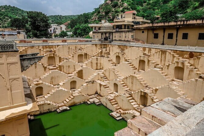Jaipur Full-Day Private Tour Including Sunset at Nahargarh Fort - How the day moves: from Birla Mandir to sunset at Nahargarh Fort