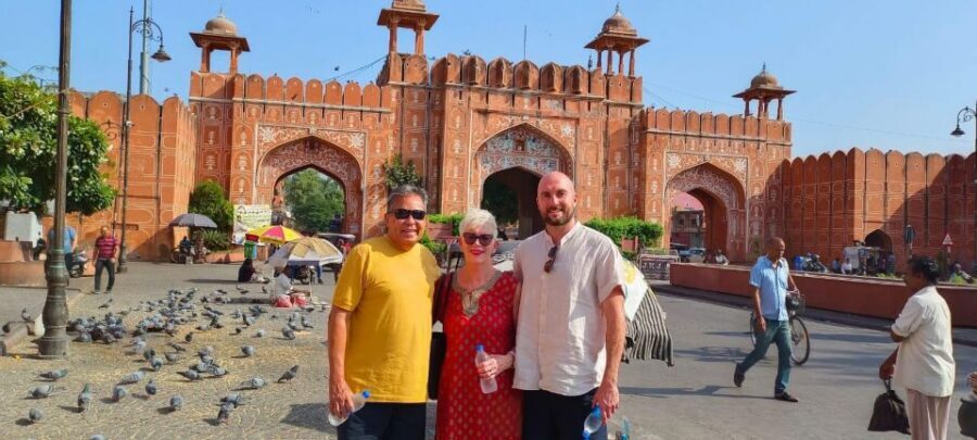 Jaipur: Full-Day Sightseeing Tour with Guide and Lunch - Panna Meena ka Kund Stepwell: The Stop That Changes Your Perspective