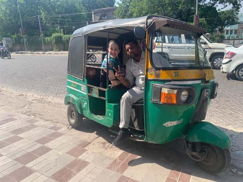Jaipur: Full-Day Tuk-Tuk Sightseeing Tour with Monkey Temple - Amber Fort: Hilltop Views, Courtyards, and Mirror-Work Detail