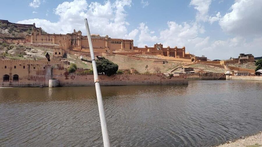 Jaipur: Full or Half-Day City Sightseeing Guided Tour - Amber Fort and Sheesh Mahal: the star UNESCO stop