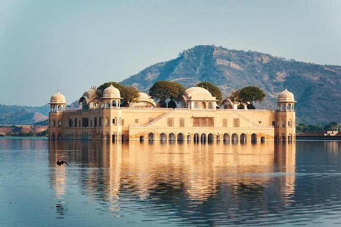 Jaipur Guided City Tour: City Palace, Jantar, Hawa & Jal Mahal - How the guides shape your day (names you might run into)