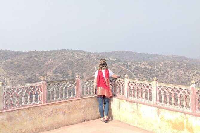 Jaipur Guided Day Trip By Car - Stop 4: Royal Gaitor Tumbas—cremation site architecture