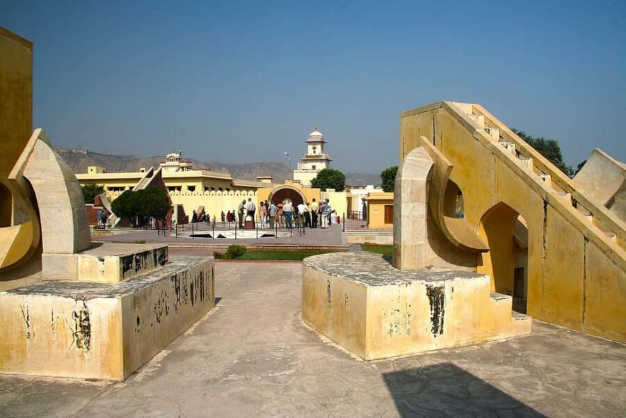 Jaipur: Half-Day Sightseeing Tour of the Heritage Pink City - City Palace: Courtyards and Royal Life in Stone