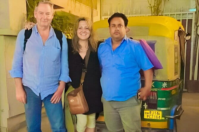 Jaipur Half Day Tour Experience for 5 Hours - Amer (Amber) in about 2 hours: royal town energy without the whole-day commitment