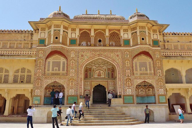 Jaipur: Half day tour of Amer Fort & Nahargarh Fort by Car - Getting Picked Up: The Real Comfort Factor in Jaipur