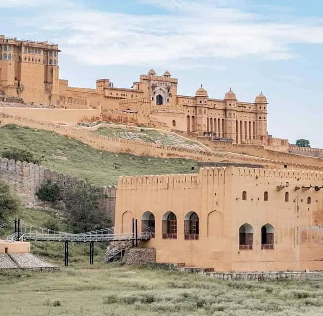 Jaipur: Half or Full-Day Sightseeing Tour with Flower Market - Jal Mahal and Man Sagar Lake: a calm photo stop that breaks the heat