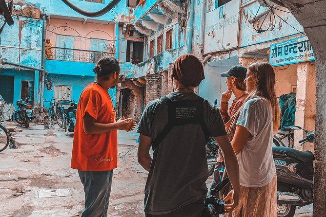 Jaipur Heritage Walking Tour - What your guide actually does (and why it feels different)