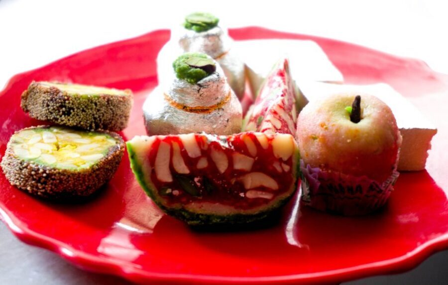 Jaipur: History Street Food Tour with Local Guide - 2 hours on foot: what the pace really means