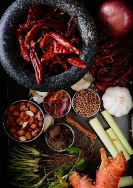 Jaipur Home Cooking Experience with Authentic Lunch/Dinner - What you’ll likely cook: chapati, paratha-style bread skills, and a vegetable curry