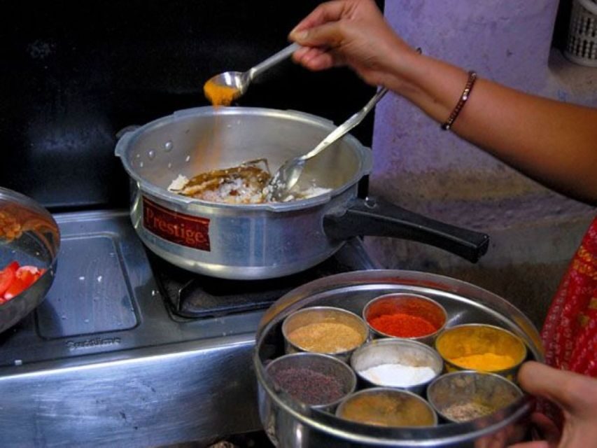 Jaipur Home Cooking Experience with Authentic Lunch/Dinner - Who this Jaipur home cooking experience is best for