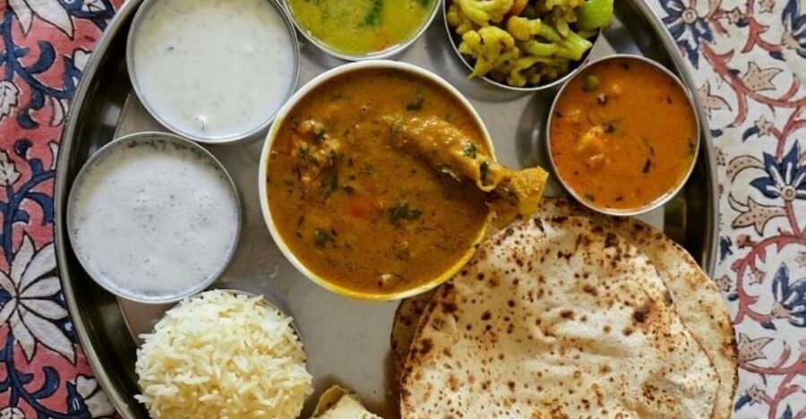 Jaipur Home Cooking Experience with Authentic Lunch/Dinner - The first 60 minutes: chai, kitchen orientation, and food stories