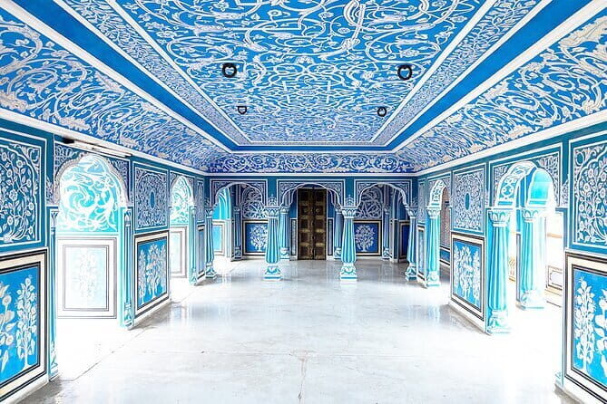 Jaipur Instagram Tour of Photogenic Spots - Jal Mahal on Man Sagar Lake: the floating palace look