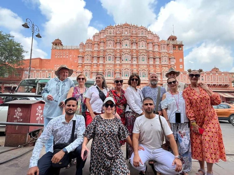 Jaipur: Jaipur & Amber Fort Full or Half-Day Guided Tour - Getting picked up across Jaipur without stress
