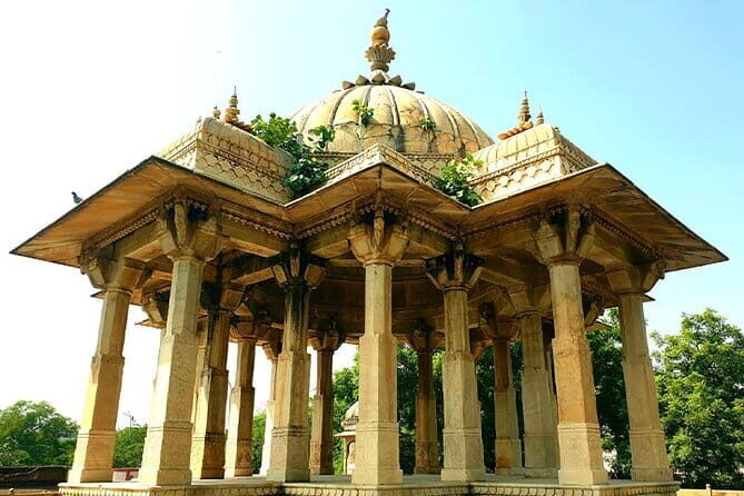 Jaipur One Day Private Sightseeing Tour with Guide - Private Car Setup: Pickup, Timing, and Comfort