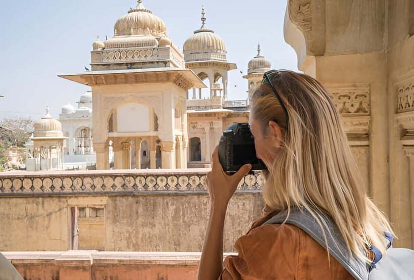 Jaipur: Personalized Full-Day City Tour by Car with Options - Jal Mahal Photos and Panna Meena ka Kund’s Stepwell Geometry