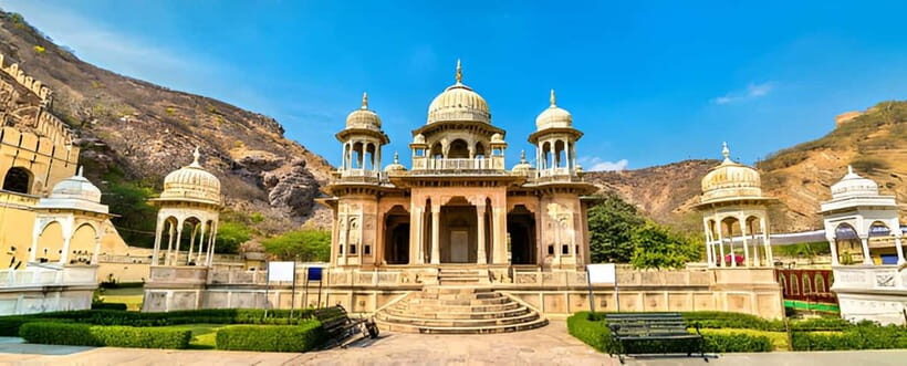 Jaipur: Personalized Full-Day City Tour by Car with Options - Hawa Mahal’s 953 Windows to Amber Fort’s Mirror Work
