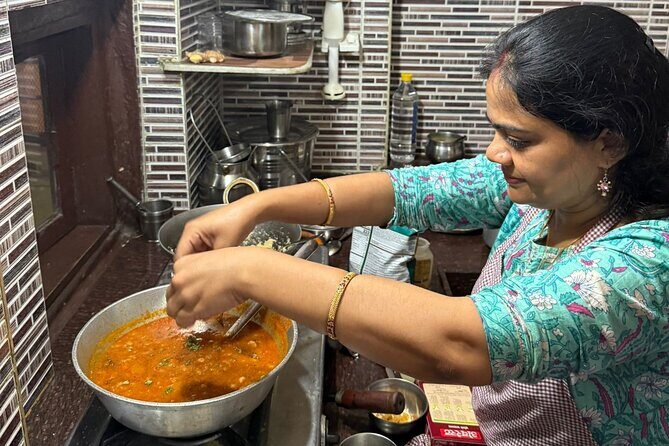 Jaipur Pink City Cooking Class - Why This Jaipur Cooking Class Feels Like Visiting a Family