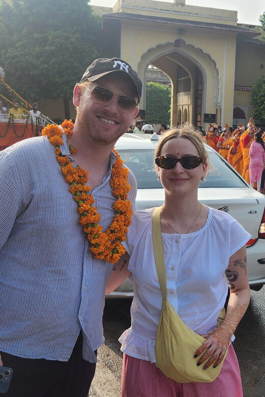 Jaipur Private City Tour with a Women-Driven E-Rickshaw Ride - Jal Mahal: a quick lake-palace break that resets your energy