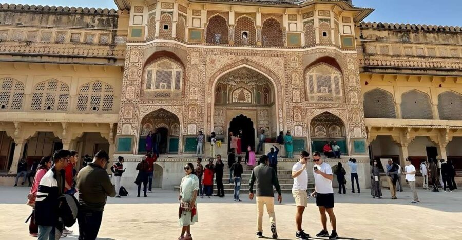 Jaipur Private City Tour with Hotel Pick-Up & Drop 4 - 8 Hrs - Quick lunch stop: plan for your own meal cost