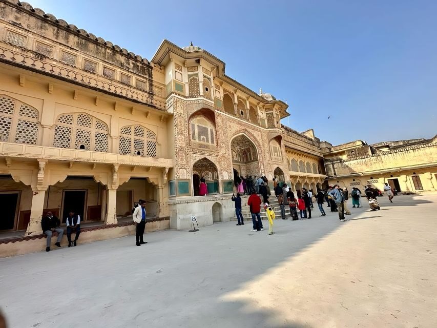 Jaipur Private City Tour with Hotel Pick-Up & Drop 4 - 8 Hrs - City Palace and its Rajasthani–Mughal mix