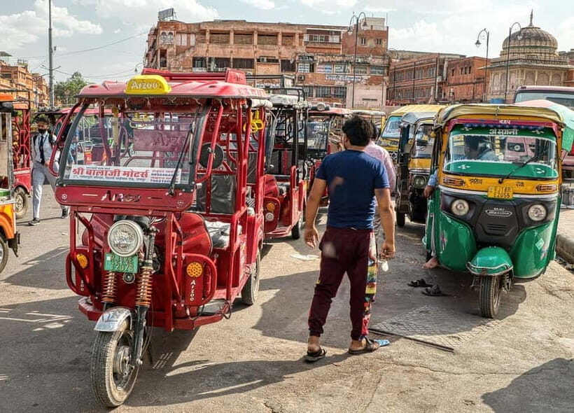 Jaipur: Private Full-Day City Tour By Tuk-Tuk with Pick-Up - Jantar Mantar: treat it like an outdoor science museum