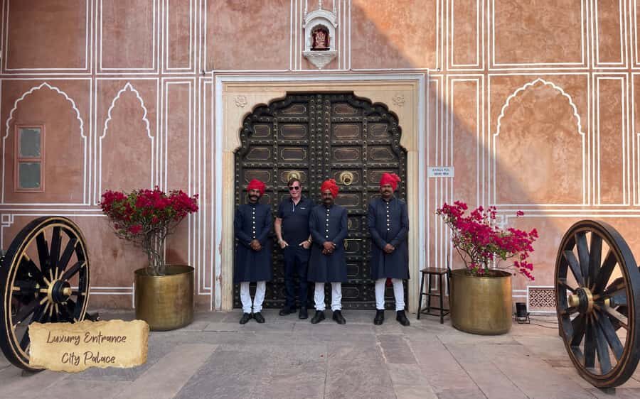 Jaipur: Private Full-Day Guided City Tour - Private AC Jaipur Tour: The Comfort That Changes Everything
