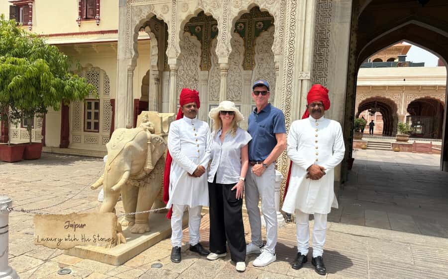 Jaipur: Private Full-Day Guided City Tour - Hawa Mahal First: Lattice Facades and a City-Wide Sense of Place