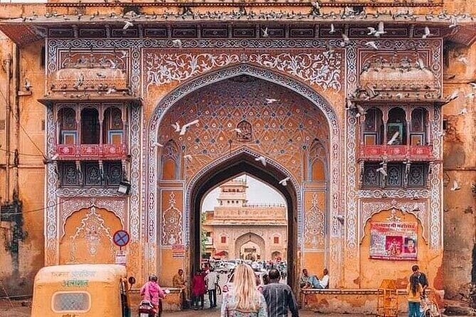 Jaipur Private Full-Day Sightseeing Tour By Car - Door-to-door Jaipur transport in a private car