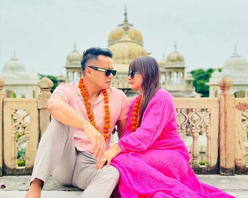 Jaipur: Private Full Day Sightseeing Tour By Car with Guide - Jal Mahal, the Water Palace Stop That Balances Out the Day
