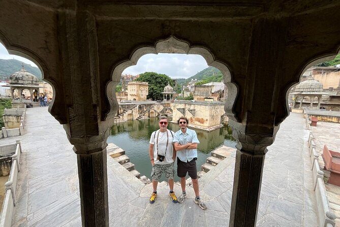 Jaipur Private Full Day Sightseeing Tour with Guide by Car - Jantar Mantar: astronomy you can actually walk through