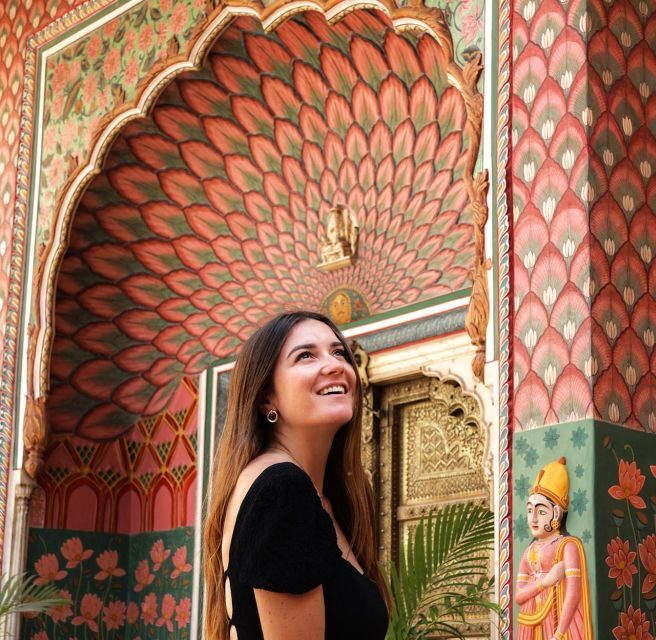 Jaipur: Private Full-Day Tour of the Heritage Pink City - Hawa Mahal: the Palace of Winds and why you shouldn’t rush it