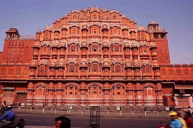 Jaipur: Private Jaipur Full Day City Sightseeing Tour by Car - Royal Gaitor Tumbas: A Calmer Finish with Temples and Carving Details