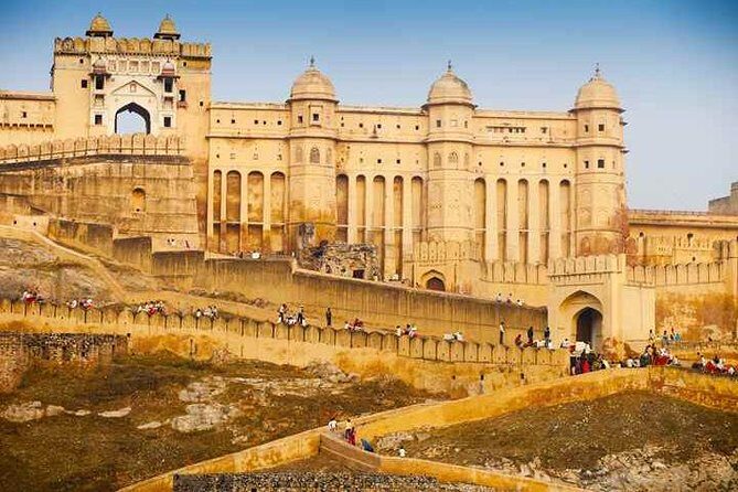 Jaipur: Private Jaipur Full Day City Sightseeing Tour by Car - Amber Fort and Panna Meena ka Kund: Fort Power Meets Clever Water Design