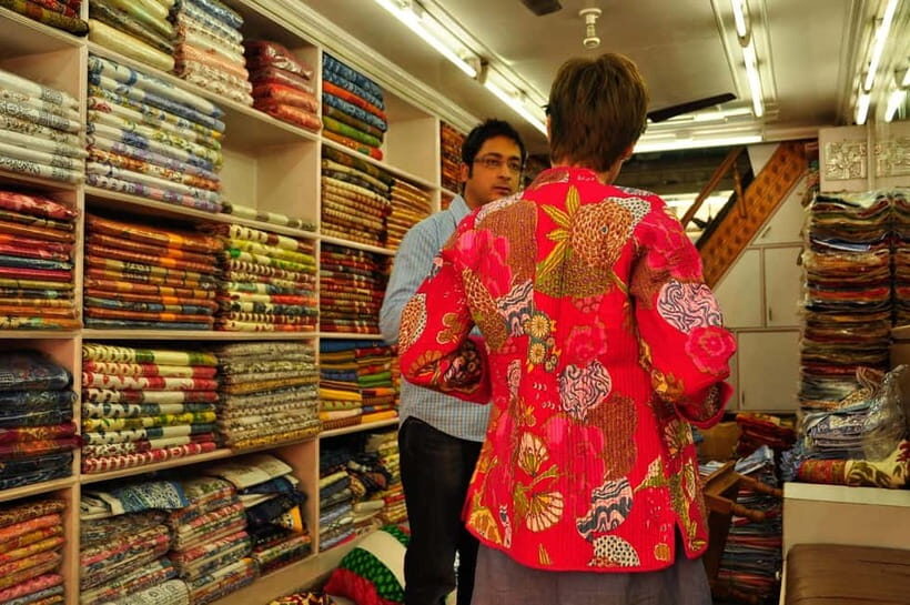 Jaipur: Private Shopping Tour with Block Printing Workshop - Price and value: why $13 can make sense here
