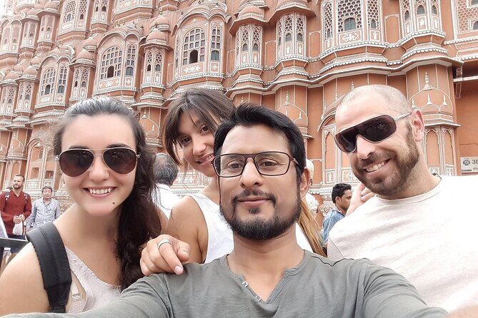 Jaipur Private Tour with Pickup - Hawa Mahal: the 30-minute look at Jaipur’s pink facade