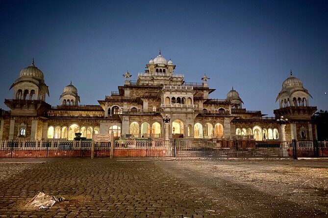 Jaipur: Shopping Tour with Blue Poetry & Printing Workshop & Rugs - Block Printing in Sanganer or Bagru: Making Your Own Textile