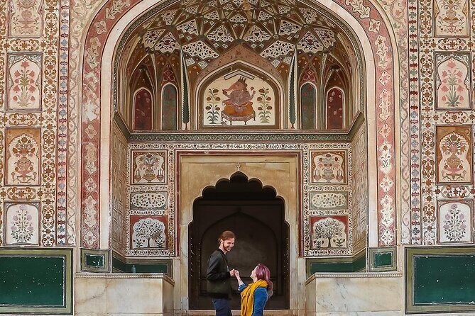 Jaipur Sightseeing - Amber Fort: The Long Stop That Sets the Tone