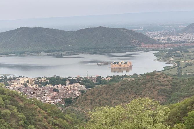 Jaipur Sightseeing By Car, Driver and Guide - Amber Fort Palace: UNESCO views and a 3-hour advantage