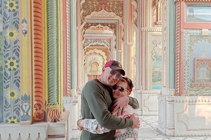 Jaipur Sightseeing & Shopping Tour by Private Car with Guide - Jaipur by Private Car: How This Day Tour Feels in Real Life
