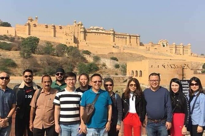 Jaipur Sightseeing & Shopping Tour by Private Car with Guide - City Palace in the Old City: Courtyards, Power, and Everyday Royal Space