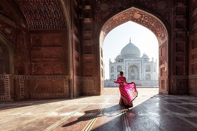 Jaipur to Agra Day Tour Including Taj Mahal and Fatehpur Sikri - Entering the Taj Mahal: guided sightseeing that saves your time