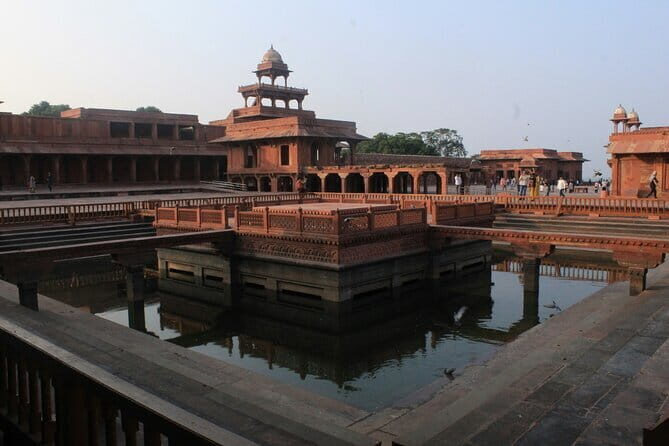 Jaipur to Agra Day Trip with Fatehpur Sikri and Abhaneri - Who This Tour Suits Best